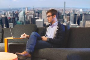 Ulga na start b2b – kto może skorzystać i jakie warunki trzeba spełnić